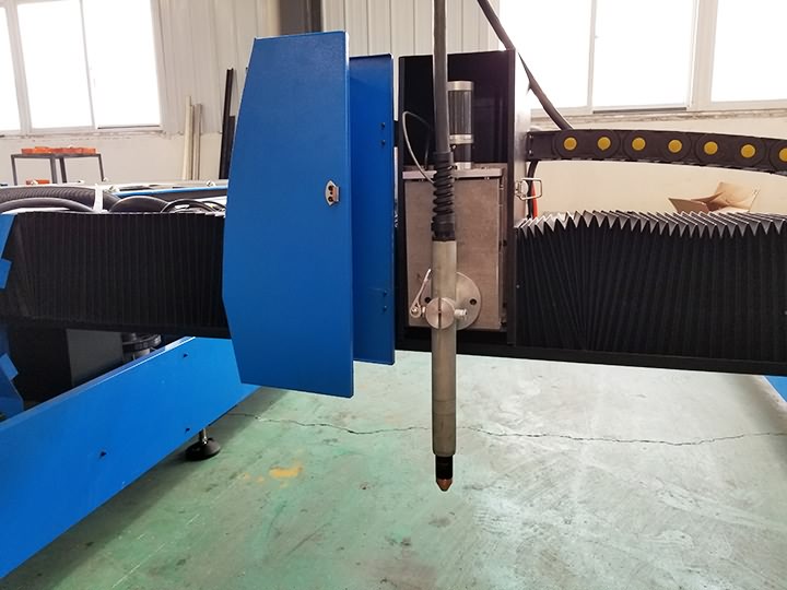 適用于便攜式等離子切割機(jī)的 Hypertherm 等離子炬 適用于便攜式等離子切割機(jī)的 Hypertherm 等離子炬