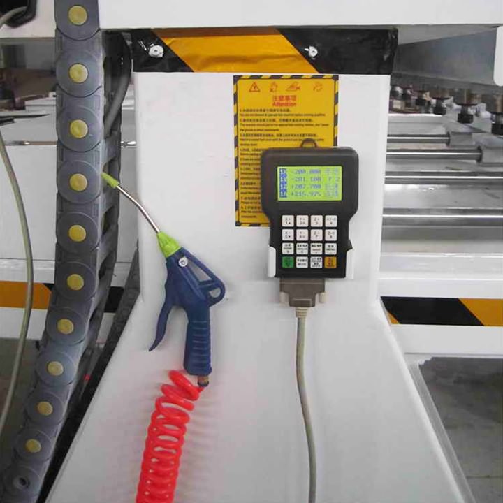 多主軸DSP控制系統 3D 數控雕刻機