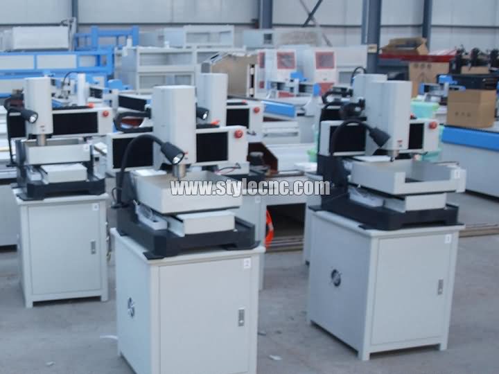 小型數控玉石雕刻機成本價出售 小型數控玉石雕刻機成本價出售