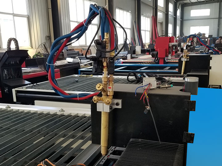 盈利型 4x8 帶旋轉(zhuǎn)管切割器的數(shù)控等離子切割工作臺(tái)套件 盈利型 4x8 帶旋轉(zhuǎn)管切割器的數(shù)控等離子切割工作臺(tái)套件