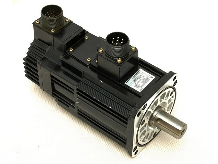 日本YASKAWA伺服電機(jī)驅(qū)動(dòng)器 日本YASKAWA伺服電機(jī)驅(qū)動(dòng)器