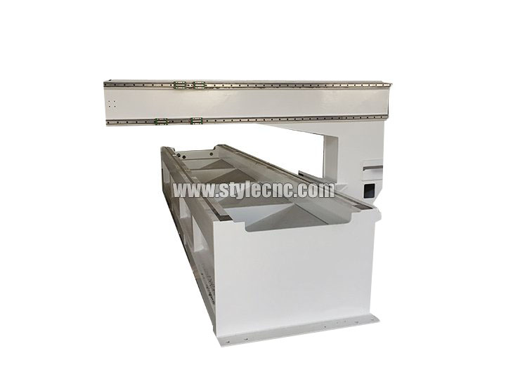 單臂PTP數控加工中心主體 單臂PTP數控加工中心主體