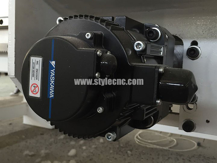 安川伺服電機適用于自動數控套料加工中心 安川伺服電機適用于自動數控套料加工中心