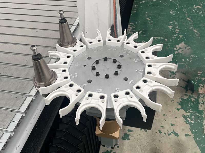 重型4x8數(shù)控鋁雕刻機帶攻絲頭