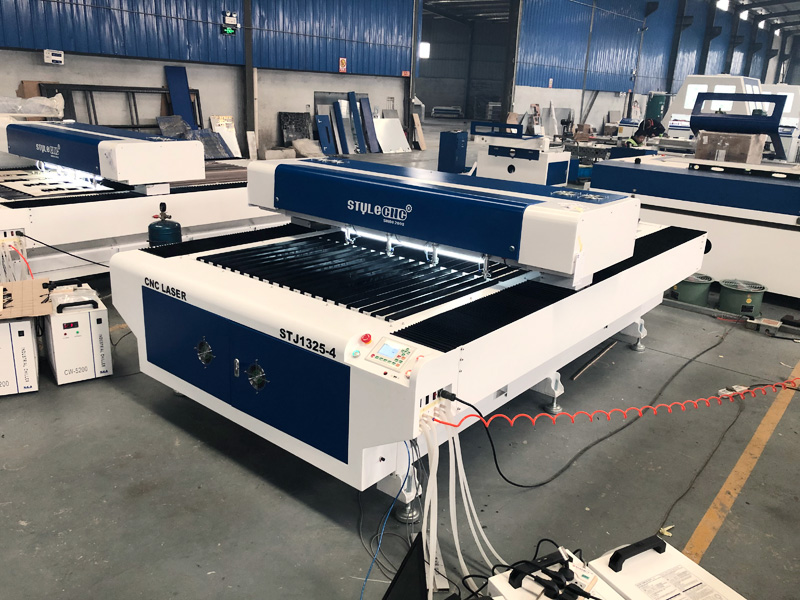 激光密度板切割機(jī) 激光密度板切割機(jī)