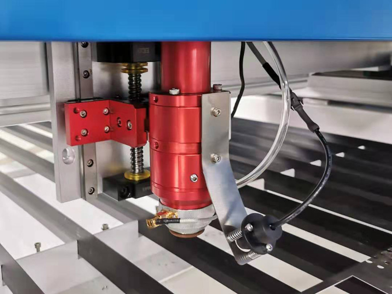 1325激光切割機混合激光頭