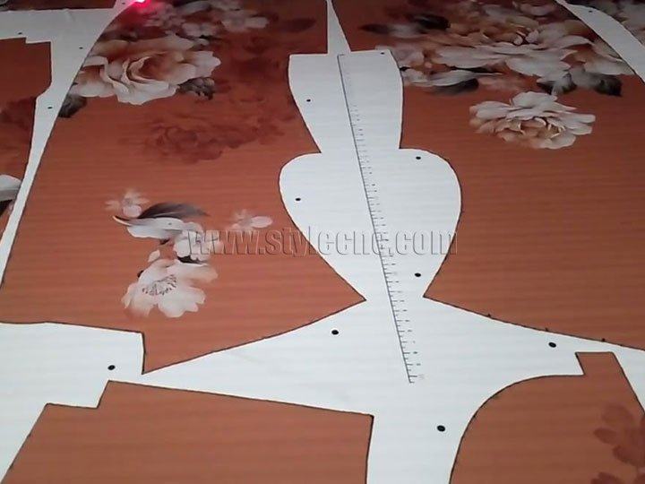 運(yùn)動(dòng)服激光切割機(jī) 運(yùn)動(dòng)服激光切割機(jī)