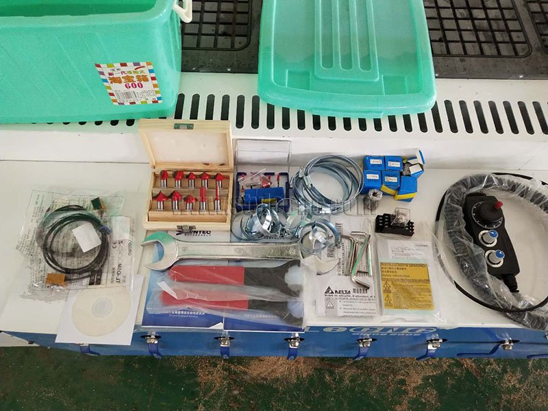 自動換刀數控雕刻機工具 自動換刀數控雕刻機工具