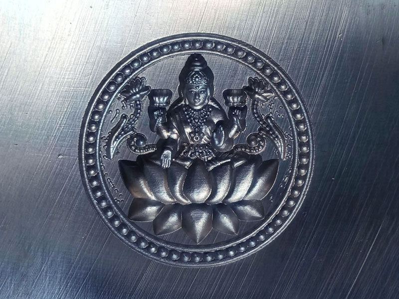 用于模具制造項目的數控銑床 用于模具制造項目的數控銑床