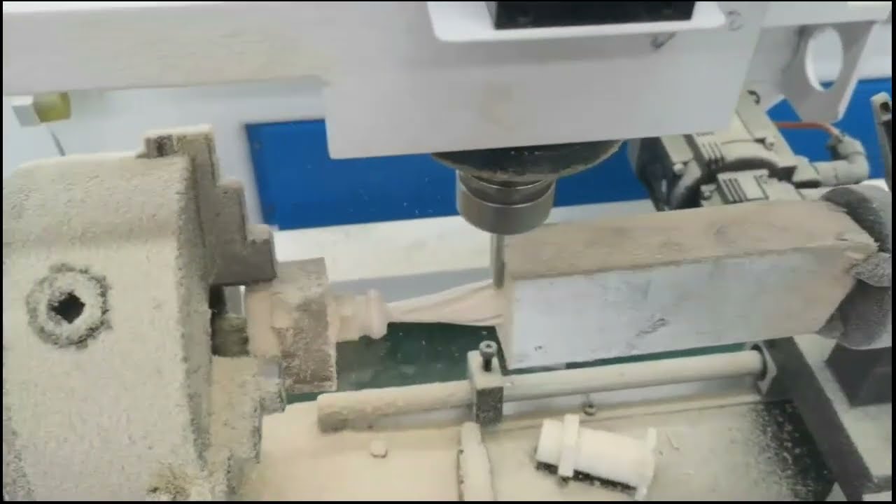 用于家具制造的專業數控木雕機 用于家具制造的專業數控木雕機