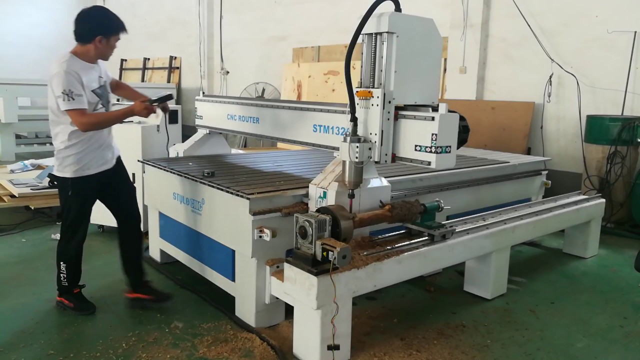 4'x8'數控雕刻機，帶第四個旋轉軸，用于木雕