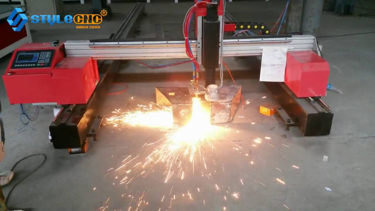 便攜式龍門(mén)等離子火焰切割機(jī) 便攜式龍門(mén)等離子火焰切割機(jī)