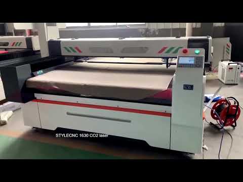 全自動 CO2 服裝、服飾、服飾用激光切割機 全自動 CO2 服裝、服飾、服飾用激光切割機